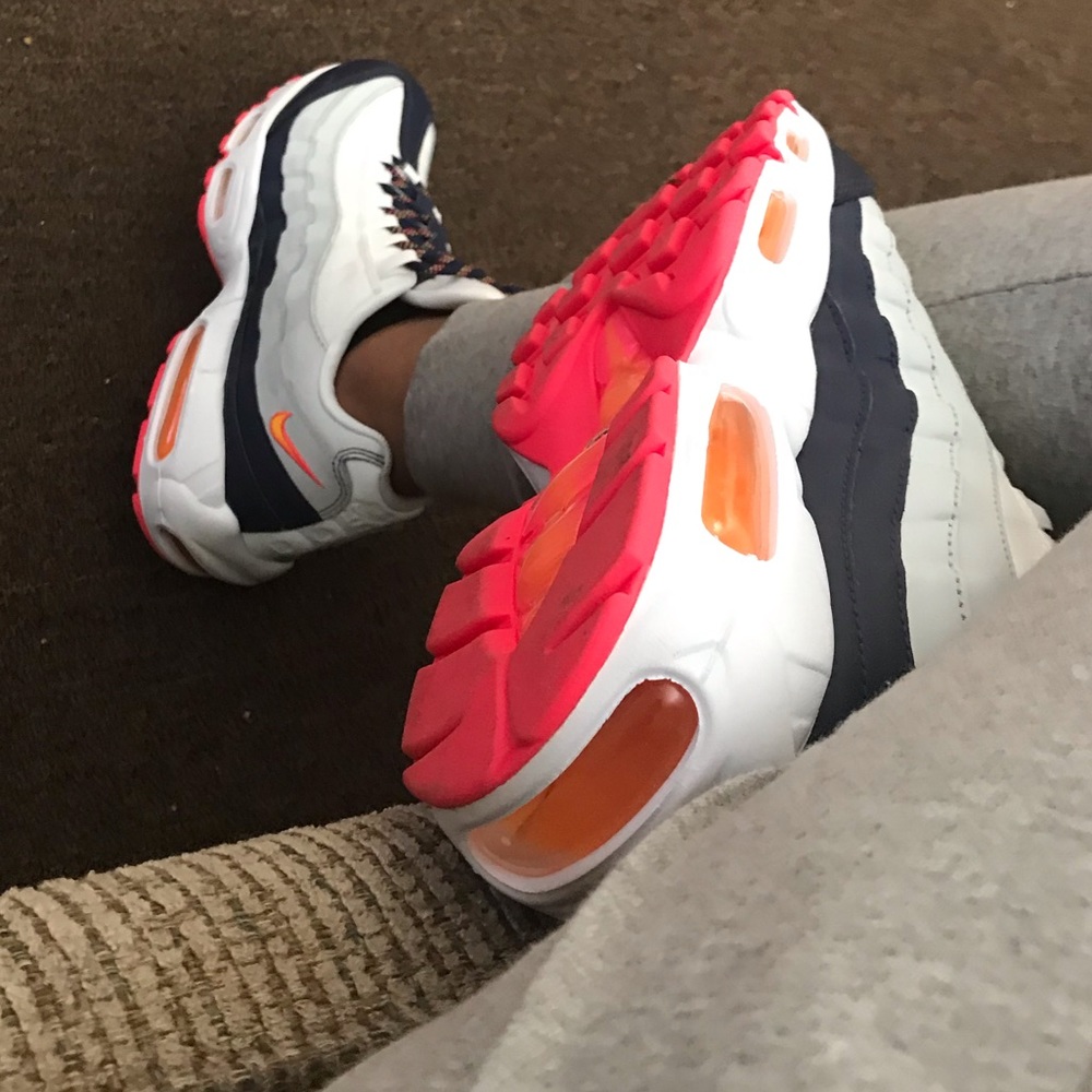 Woman’s Nike Air Max 95